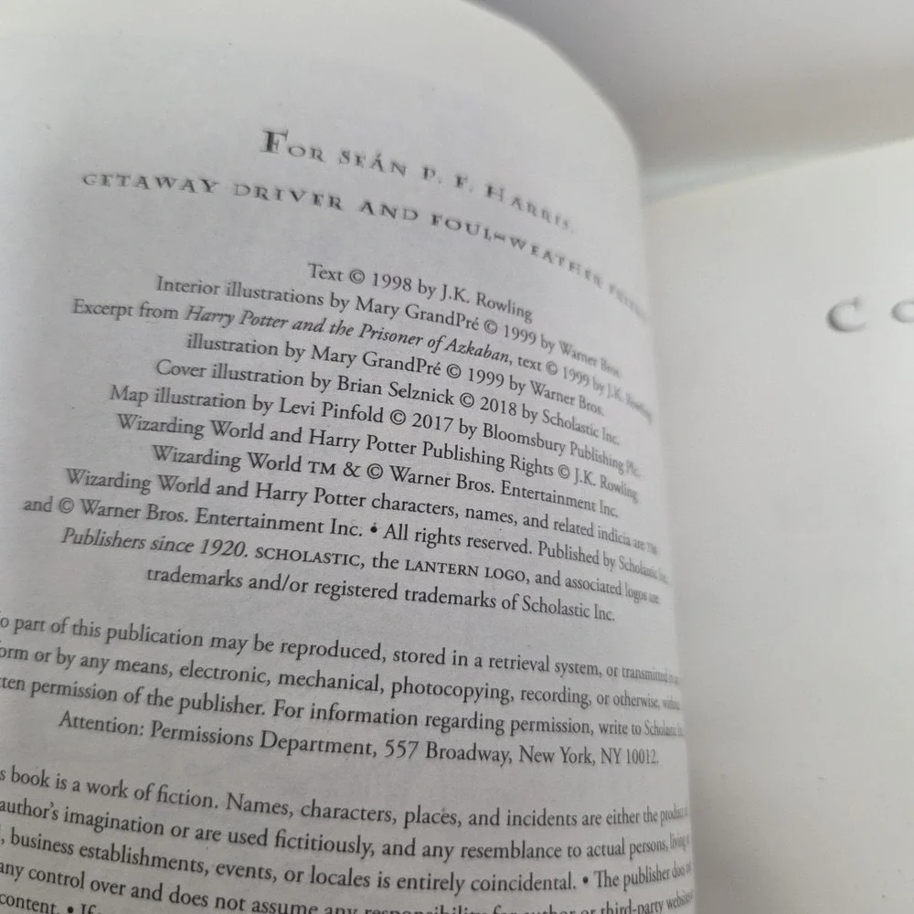 Harry Potter and the Chamber of Secrets (Harry‎ Potter, Book 2): Volume 2